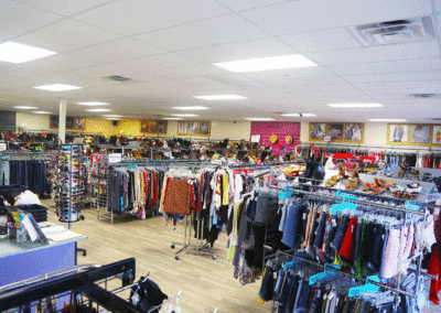 Plato's Closet. (Retail)